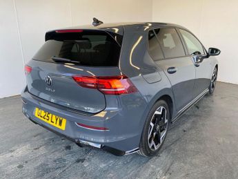 VOLKSWAGEN GOLF 1.5 Etsi Mhev R-Line Hatchback 5Dr Petrol Hybrid Dsg Euro 6 (S/S