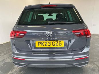 VOLKSWAGEN TIGUAN 2.0 Tdi Life Suv 5Dr Diesel Dsg Euro 6 (S/S) (150 Ps)