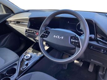 KIA NIRO 150Kw 2 Nav 65Kwh 5Dr Auto