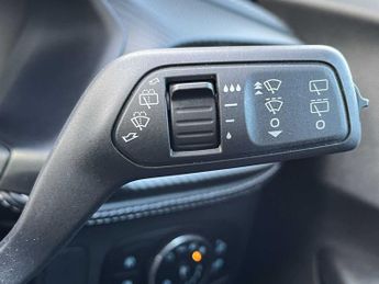 FORD PUMA 1.0 Ecoboost Hybr Mhev 155 St-Line Vignale 5Dr Dct