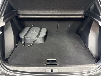 PEUGEOT 2008 50Kwh Gt Suv 5Dr Electric Auto (7Kw Charger) (136 Ps)