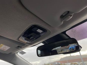 TOYOTA YARIS 1.5 Vvt-H Design Hatchback 5Dr Petrol Hybrid E-Cvt Euro 6 (S/S) 