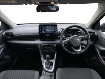 TOYOTA YARIS 1.5 Vvt-H Design Hatchback 5Dr Petrol Hybrid E-Cvt Euro 6 (S/S) 
