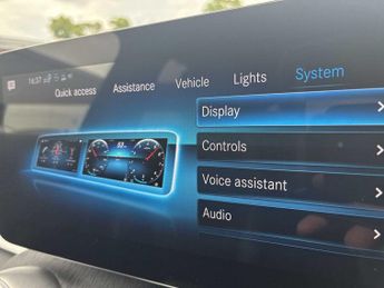 MERCEDES-BENZ GLC Glc 220D 4Matic Amg Line 5Dr 9G-Tronic