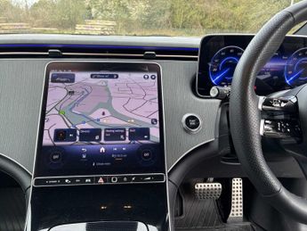 MERCEDES-BENZ EQE 350 4M 215Kw Amg Line Night Ed Prem+ 91Kwh 5Dr At