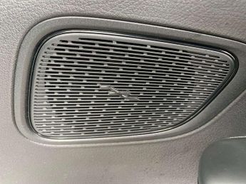 MERCEDES-BENZ GLC Glc 300E 4Matic Amg Line 5Dr 9G-Tronic