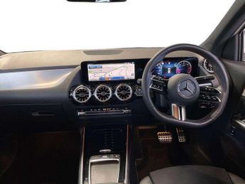MERCEDES-BENZ GLA Gla 220D 4Matic Amg Line Executive 5Dr Auto