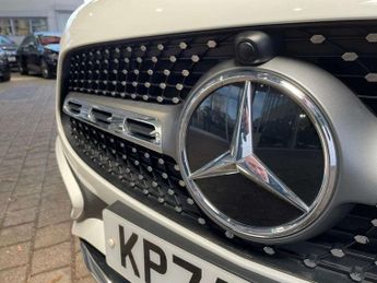 MERCEDES-BENZ GLA Gla 220D 4Matic Amg Line Executive 5Dr Auto
