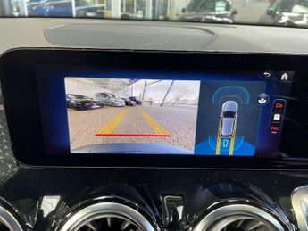 MERCEDES-BENZ EQB Eqb 250+ 140Kw Sport Executive 70.5Kwh 5Dr Auto