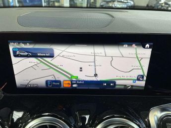 MERCEDES-BENZ EQB Eqb 250+ 140Kw Sport Executive 70.5Kwh 5Dr Auto