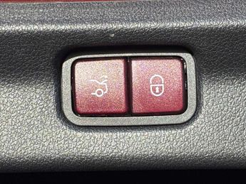 MERCEDES-BENZ EQE Eqe 350+ 215Kw Amg Line Nt Ed Prem 96Kwh 4Dr Auto