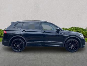 VOLKSWAGEN TIGUAN ALLSPACE 1.5 Tsi R-Line Suv 5Dr Petrol Dsg Euro 6 (S/S) (150 Ps)