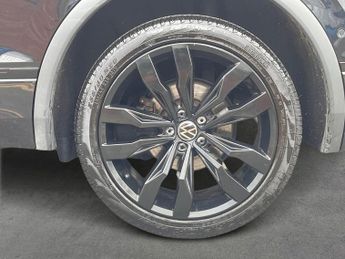 VOLKSWAGEN TIGUAN ALLSPACE 1.5 Tsi R-Line Suv 5Dr Petrol Dsg Euro 6 (S/S) (150 Ps)