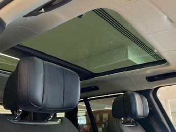 LAND ROVER RANGE ROVER 3.0 P460E Autobiography 4Dr Auto