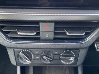 SKODA KAMIQ 1.0 Tsi Monte Carlo Suv 5Dr Petrol Dsg Euro 6 (S/S) (110 Ps)