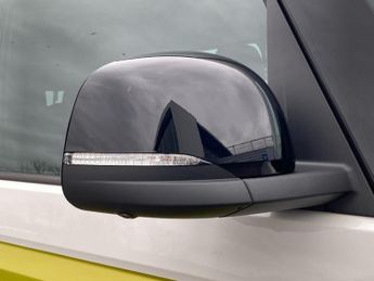 VOLKSWAGEN ID. BUZZ Pro 86Kwh Life Mpv 5Dr Electric Auto (Lwb, 6Seat) (286 Ps)