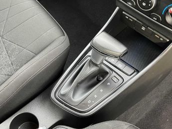 HYUNDAI BAYON 1.0 Tgdi 48V Mhev Se Connect 5Dr Dct