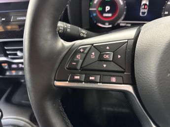 NISSAN JUKE 1.6 Tekna Suv 5Dr Petrol Hybrid Auto Euro 6 (143 Ps)