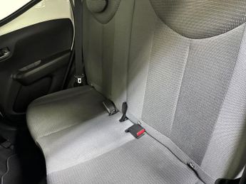 TOYOTA AYGO 1.0 Vvt-I X-Trend Hatchback 5Dr Petrol X-Shift Euro 6 (Safety Se