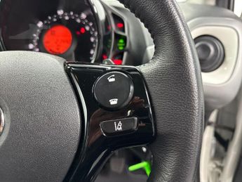 TOYOTA AYGO 1.0 Vvt-I X-Trend Hatchback 5Dr Petrol X-Shift Euro 6 (Safety Se