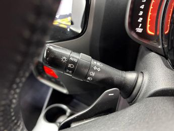 TOYOTA AYGO 1.0 Vvt-I X-Trend Hatchback 5Dr Petrol X-Shift Euro 6 (Safety Se