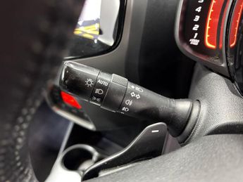 TOYOTA AYGO 1.0 Vvt-I X-Trend Hatchback 5Dr Petrol X-Shift Euro 6 (Safety Se