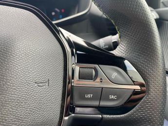PEUGEOT 2008 50Kwh Gt Suv 5Dr Electric Auto (7Kw Charger) (136 Ps)