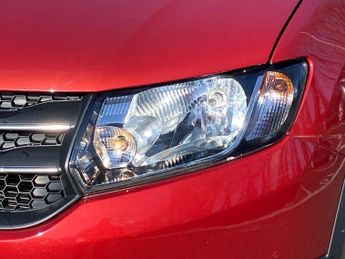 DACIA SANDERO STEPWAY 0.9 Tce Laureate Hatchback 5Dr Petrol Manual Euro 6 (S/S) (90 Ps