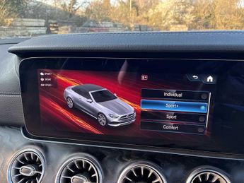 MERCEDES-BENZ E CLASS E300 Amg Line Premium 2Dr 9G-Tronic