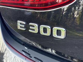 MERCEDES-BENZ E CLASS E300 Amg Line Premium 2Dr 9G-Tronic