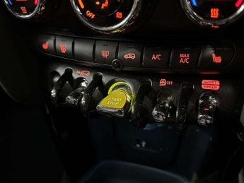 MINI HATCHBACK 135Kw Cooper S Level 2 33Kwh 3Dr Auto