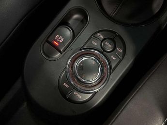 MINI HATCHBACK 135Kw Cooper S Level 2 33Kwh 3Dr Auto