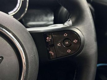 MINI HATCHBACK 135Kw Cooper S Level 2 33Kwh 3Dr Auto