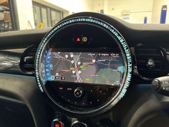 MINI HATCHBACK 135Kw Cooper S Level 2 33Kwh 3Dr Auto