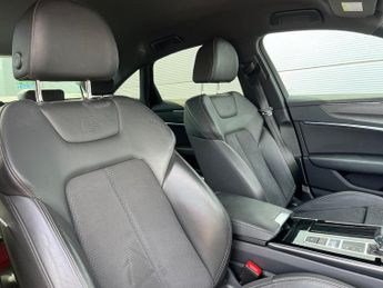 AUDI A6 2.0 Tdi 40 Black Edition Saloon 4Dr Diesel S Tronic Quattro Euro