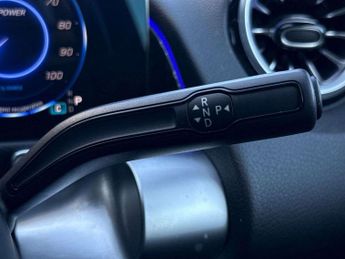 MERCEDES-BENZ EQB Eqb 250+ 140Kw Urban Edition 70.5Kwh 5Dr Auto