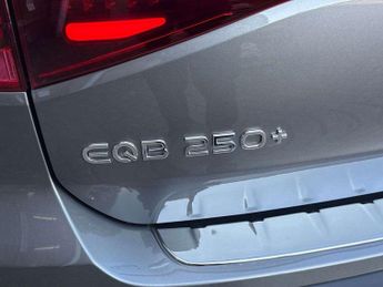 MERCEDES-BENZ EQB Eqb 250+ 140Kw Urban Edition 70.5Kwh 5Dr Auto