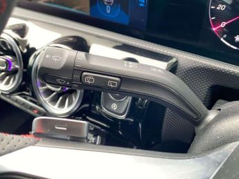 MERCEDES-BENZ CLA Cla 180 Amg Line Executive 5Dr Tip Auto