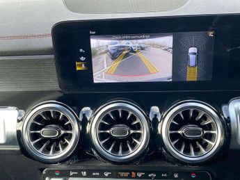 MERCEDES-BENZ EQB Eqb 300 4Matic 168Kw Amg Line 66.5Kwh 5Dr Auto