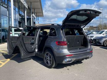 MERCEDES-BENZ GLB Glb 200 Amg Line Premium 5Dr 7G-Tronic