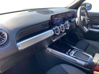 MERCEDES-BENZ GLB Glb 200 Amg Line Premium 5Dr 7G-Tronic