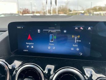 MERCEDES-BENZ GLA Gla 200D Sport Executive 5Dr Auto