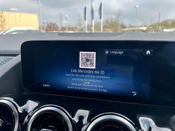 MERCEDES-BENZ GLA Gla 200D Sport Executive 5Dr Auto
