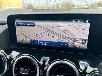 MERCEDES-BENZ GLA Gla 200D Sport Executive 5Dr Auto