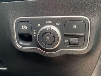 MERCEDES-BENZ EQA Eqa 250+ 140Kw Amg Line Executive 70.5Kwh 5Dr Auto