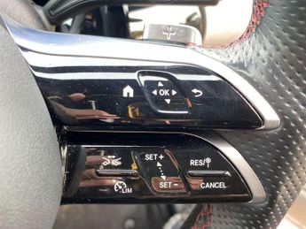 MERCEDES-BENZ EQA Eqa 250+ 140Kw Amg Line Executive 70.5Kwh 5Dr Auto