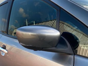 NISSAN LEAF 40Kwh Tekna Hatchback 5Dr Electric Auto (150 Ps)