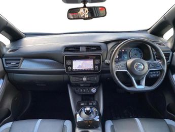 NISSAN LEAF 40Kwh Tekna Hatchback 5Dr Electric Auto (150 Ps)