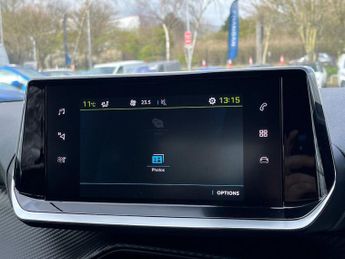 PEUGEOT 2008 50Kwh Allure Premium Suv 5Dr Electric Auto (7Kw Charger) (136 Ps