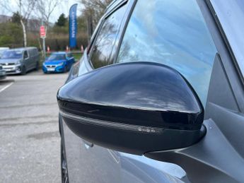 PEUGEOT 2008 50Kwh Allure Premium Suv 5Dr Electric Auto (7Kw Charger) (136 Ps